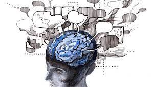 cerebro con globos de dialogo
